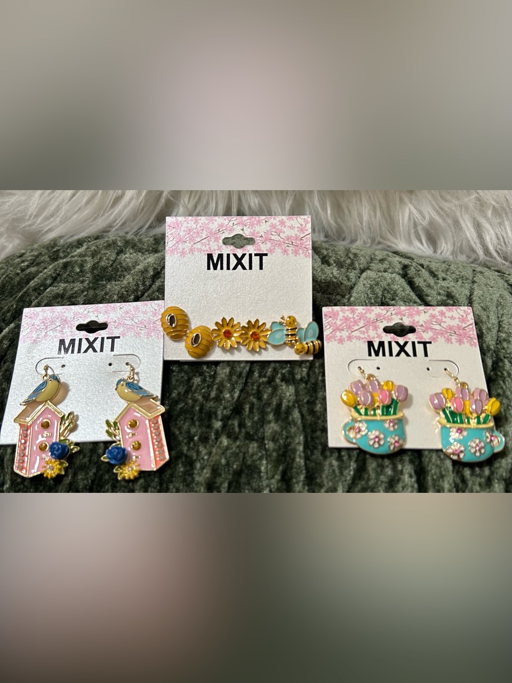 NWT Mixit Pastel Summer Earring Trio Bundle-treehouse, honey, bees & flower pots